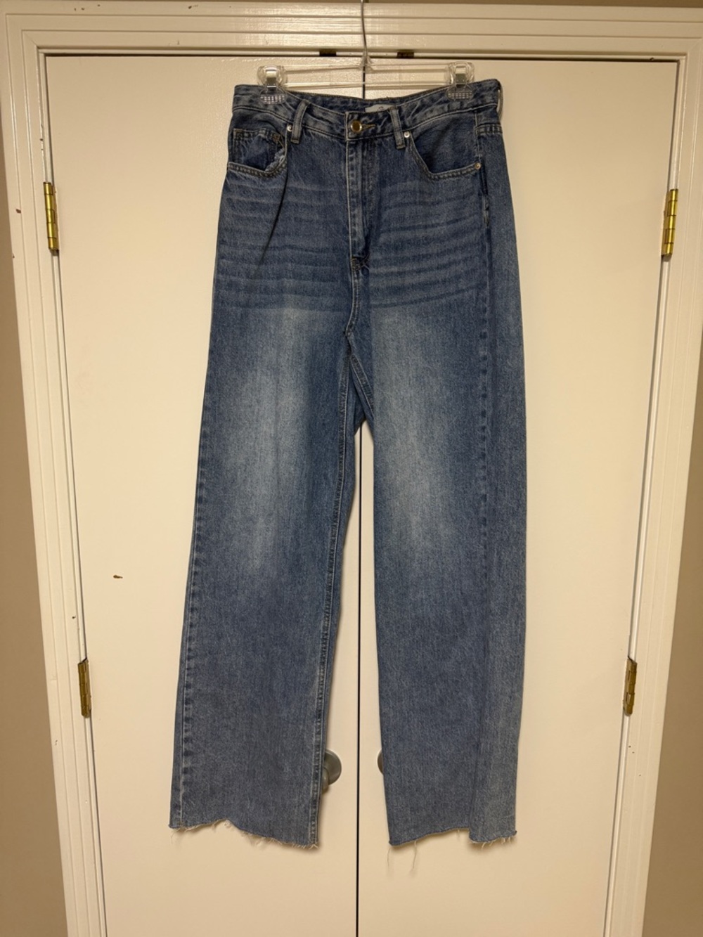 Classic High-Rise Straight Leg Women's Jeans - Blue